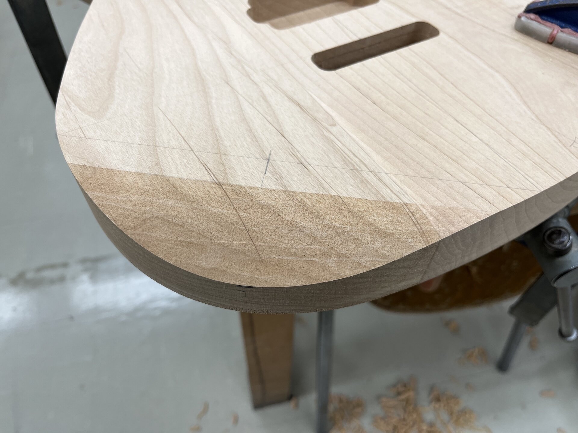 ボディ加工：エルボーコンター